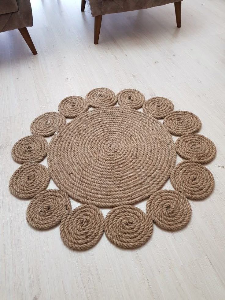 Round natural rope rug